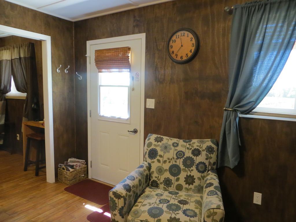 Orchard View Bed And Breakfast Moose Jaw Exteriör bild