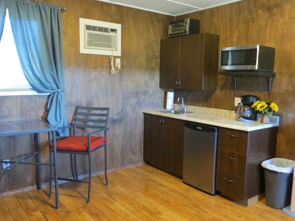 Orchard View Bed And Breakfast Moose Jaw Exteriör bild